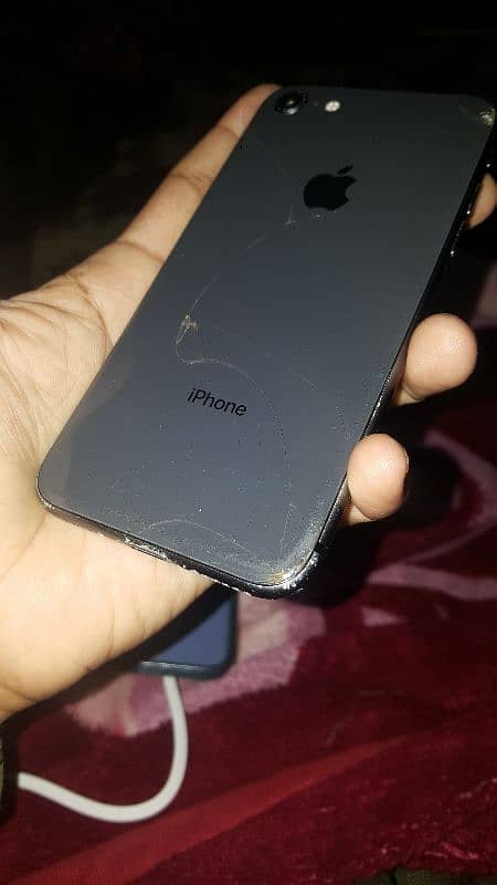 exchange IPhone 8///64GB Non PTA jv 11