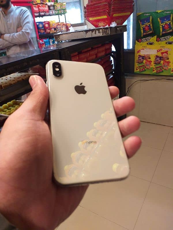 iPhone x 03234073911 0