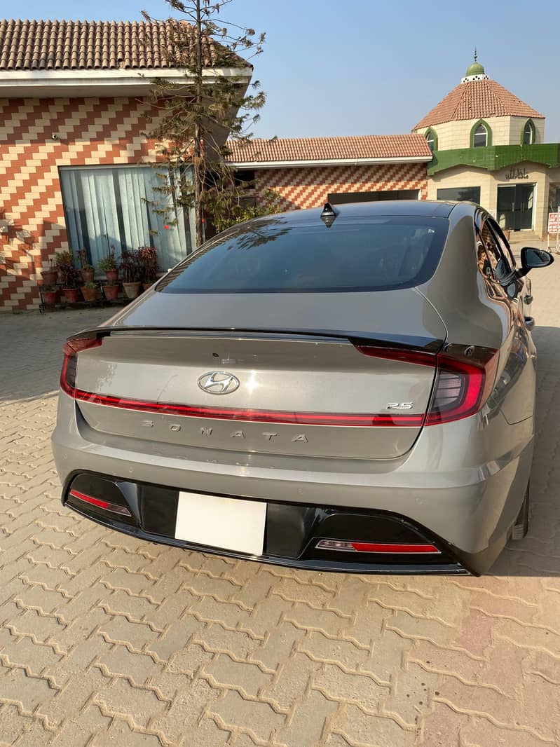 Hyundai Sonata 2023 2.5 12