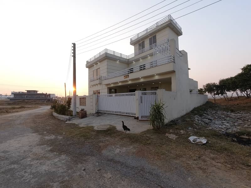 25 Marla Beautifal Location Double Story House For Sale in Fazaia Housing Scheme Islamabad 2