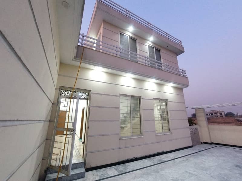 25 Marla Beautifal Location Double Story House For Sale in Fazaia Housing Scheme Islamabad 7