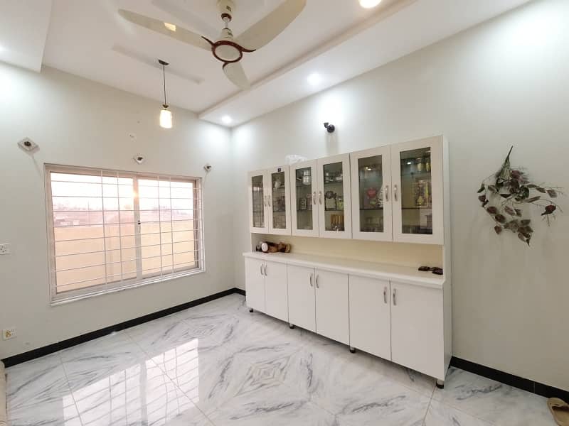 25 Marla Beautifal Location Double Story House For Sale in Fazaia Housing Scheme Islamabad 29