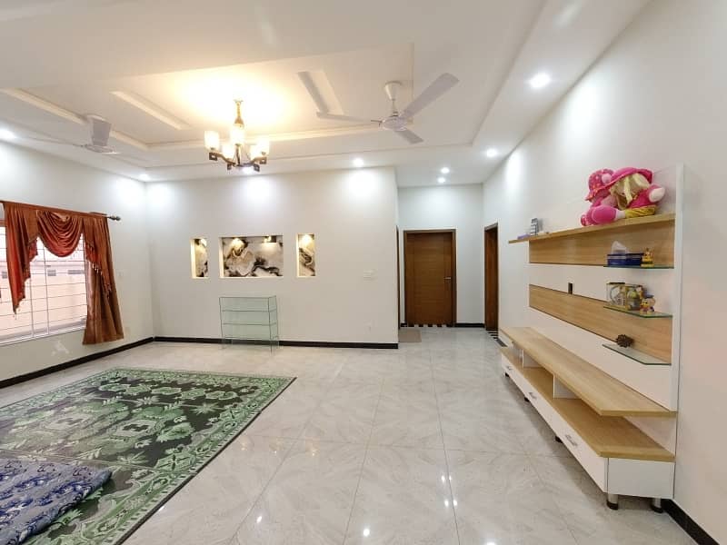 25 Marla Beautifal Location Double Story House For Sale in Fazaia Housing Scheme Islamabad 43