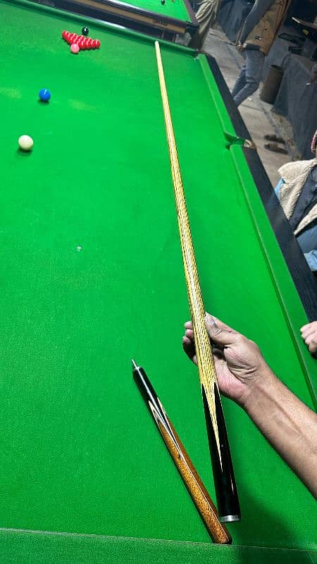 LP Golden elephant cue 4