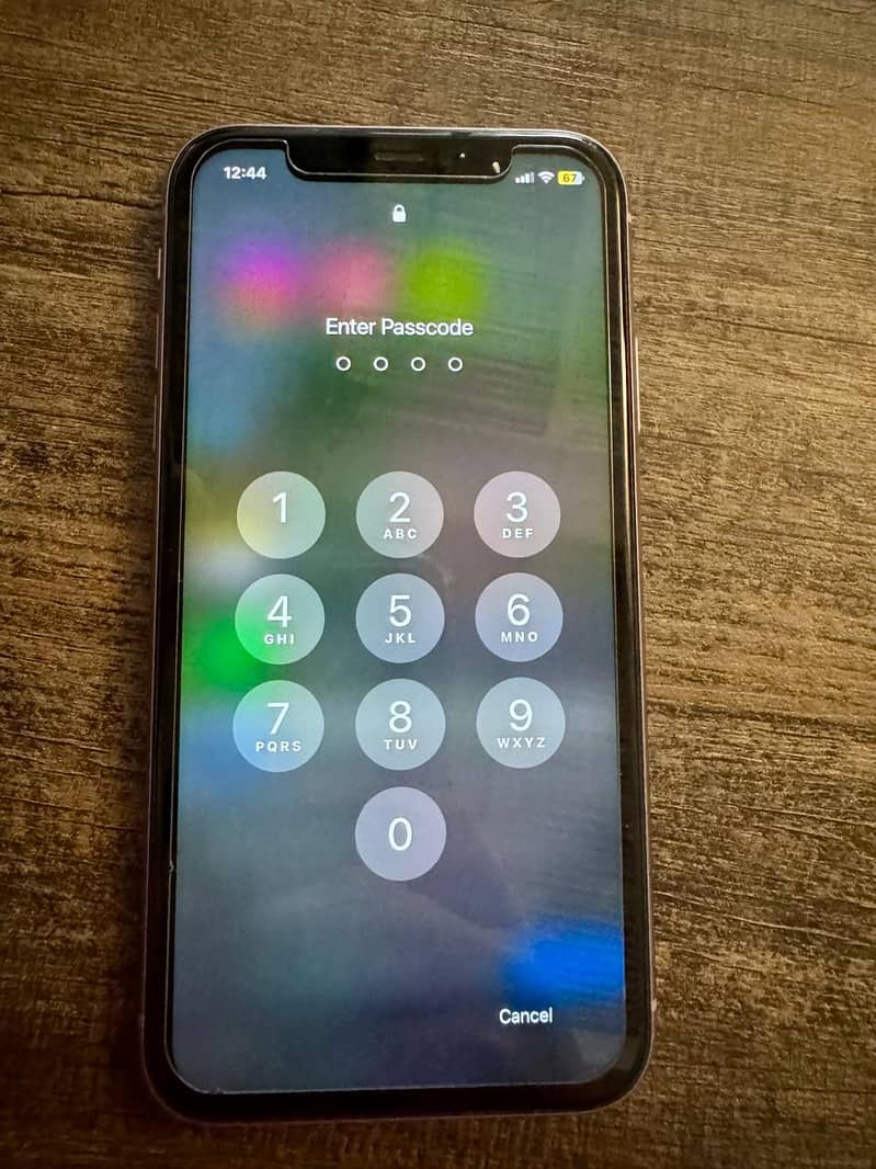 Apple iPhone 11 4