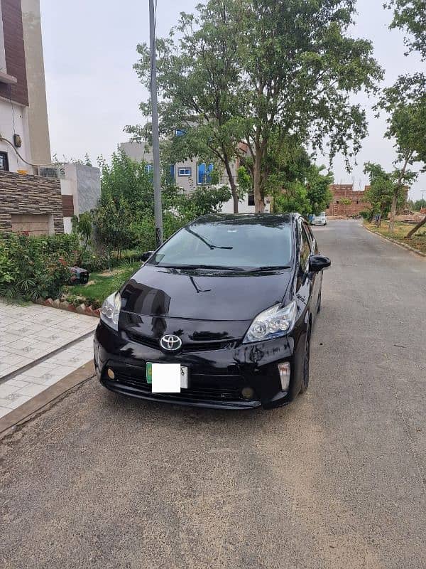 Toyota Prius 2012 3