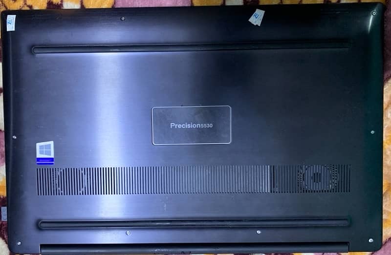 Dell precision workstation 5530 Core i7-8th generation 2