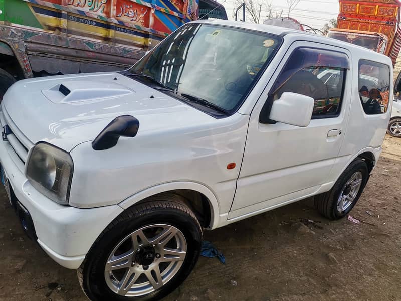 Suzuki Jimny 2010model 2016 rig Suzuk  jinmy bumper to bumper genuine 10