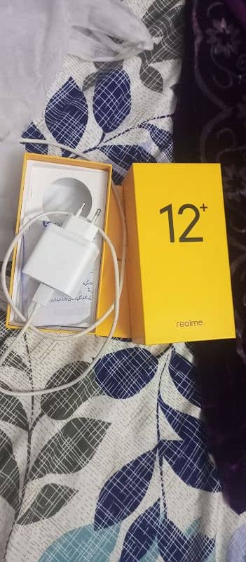 REALME 12 + PLUS 1