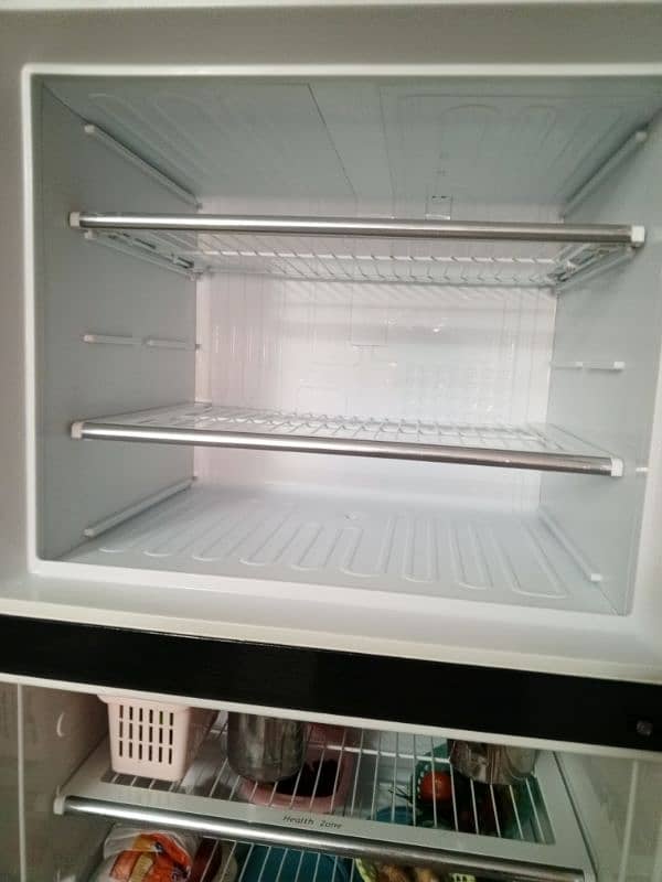 Dawlance Refrigerator/Fridge 14