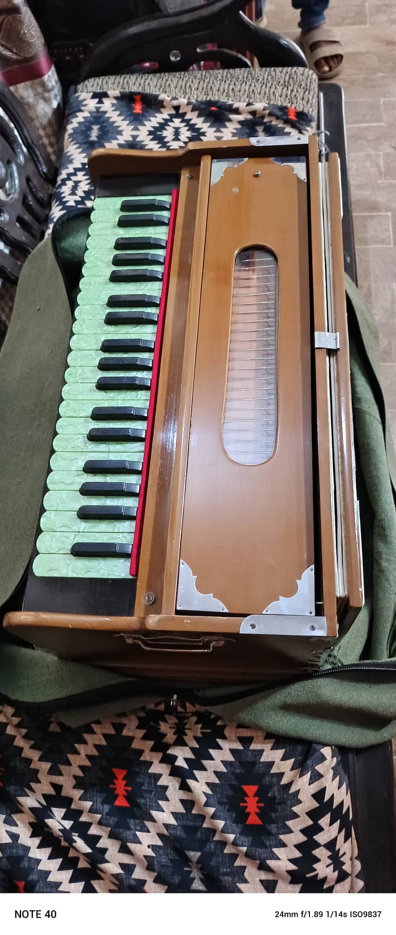 Indian harmonium 2