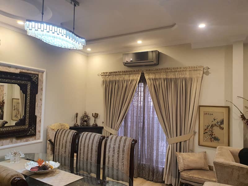 1 Kanal Beautiful House For Sale On 400Sq Feet Main Boulevard Bahria Orchard 15