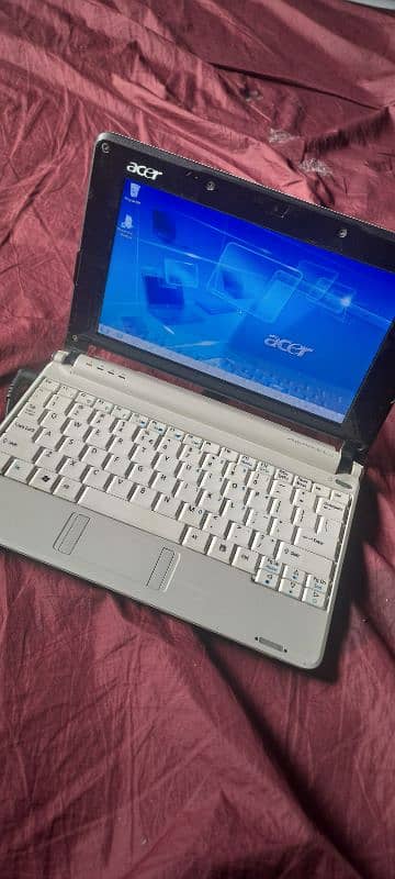 Acer Aspire one 0