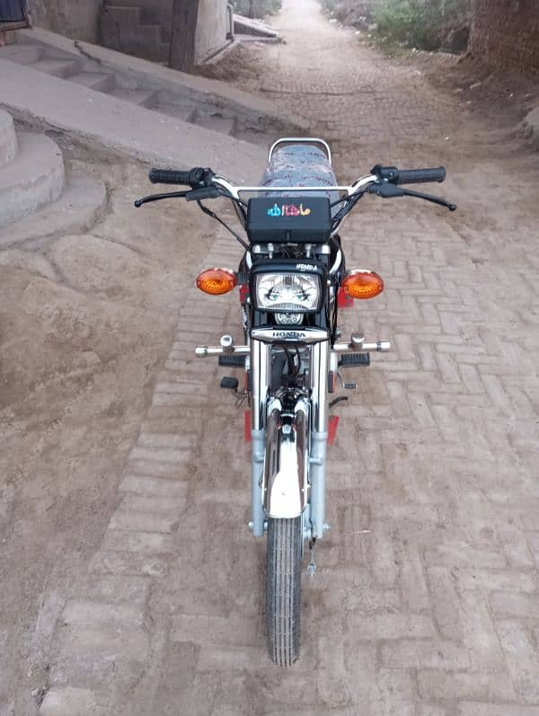 honda 125 bic for sale 25 modal 03451400338 03464952094 12