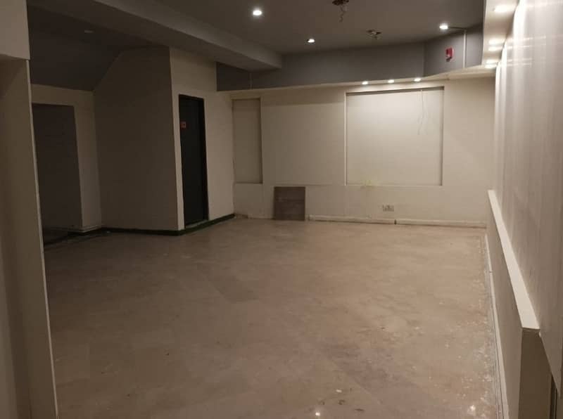 4 Marla Basment Office For Rent In DHA Phase 4,Block DD, Lahore. 3