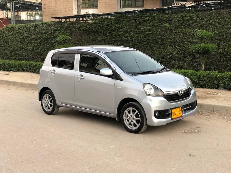 Daihatsu Mira 2014 1