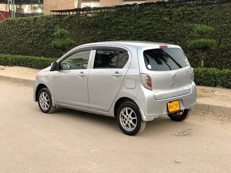 Daihatsu Mira 2014 2