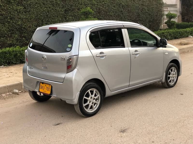 Daihatsu Mira 2014 3