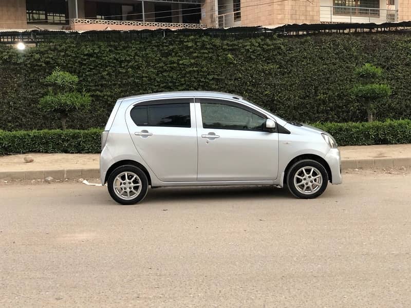 Daihatsu Mira 2014 5