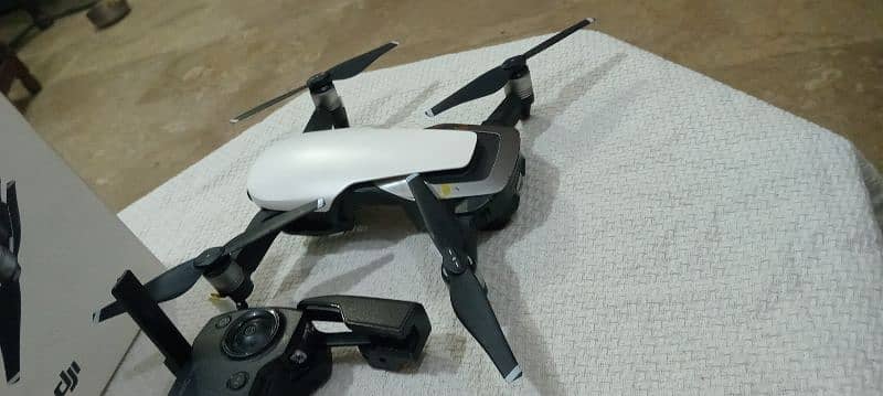 Dji mavic air drone for sale urgently 2