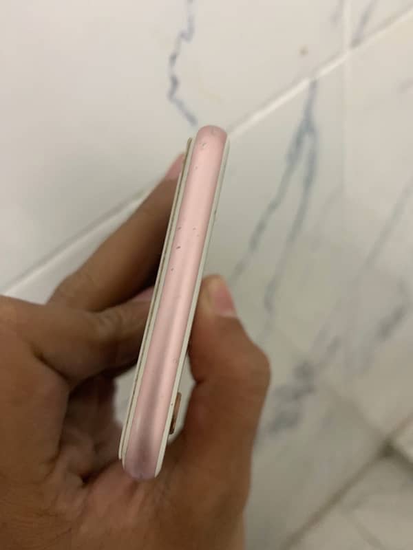 iPhone 6s 32GB PTA APPROVED 5