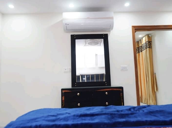 374 Square Feet Flat For sale In Bahria Town - Sector C Lahore 5