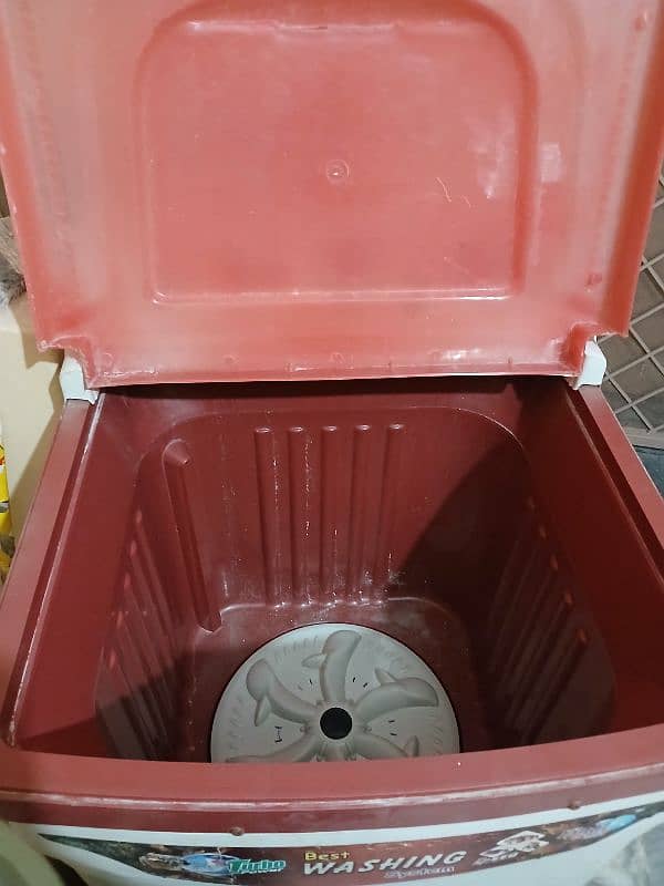 super Asia washing machine few month  used 1