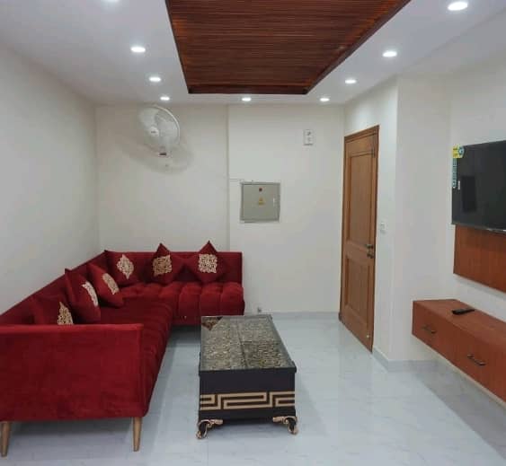 In Bahria Town - Sector C 530 Square Feet Flat For rent 0