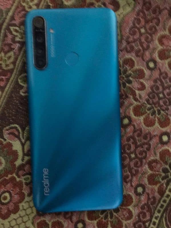 Realme 5i box hai 4 64 exchange possible 1