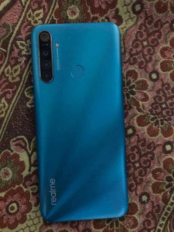 Realme 5i box hai 4 64 exchange possible 3