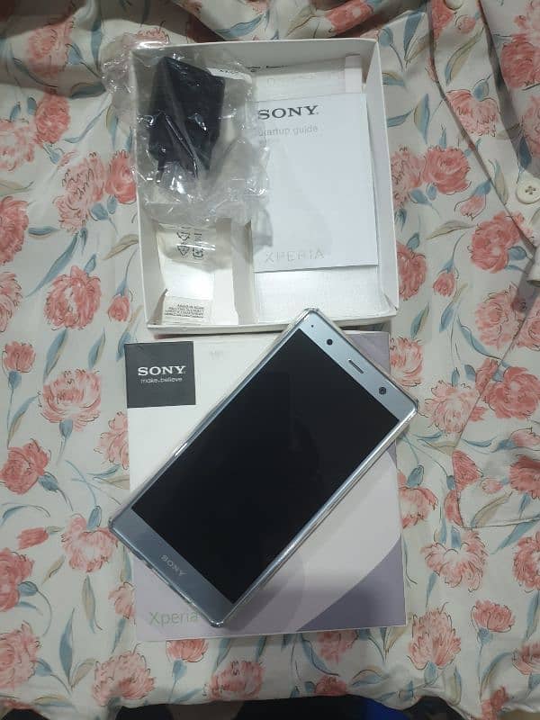 Sony Xperia xz2 premium 0