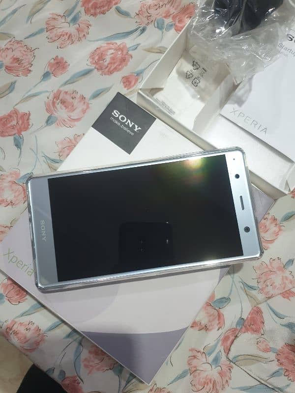 Sony Xperia xz2 premium 1