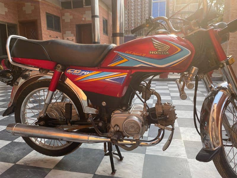 HONDA CD 70.2019 1