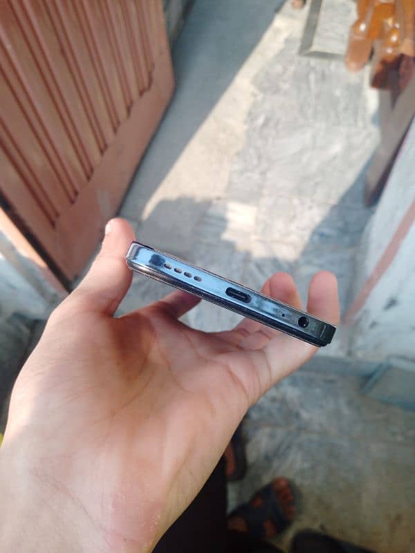 Infinix hot 40i mobile for sale 3