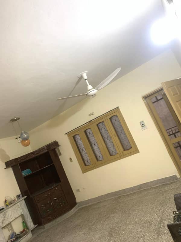 Prime location upper portion for rent in affshan colony near Askari 11 2