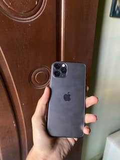 iPhone 11 Pro non pta urgent sale