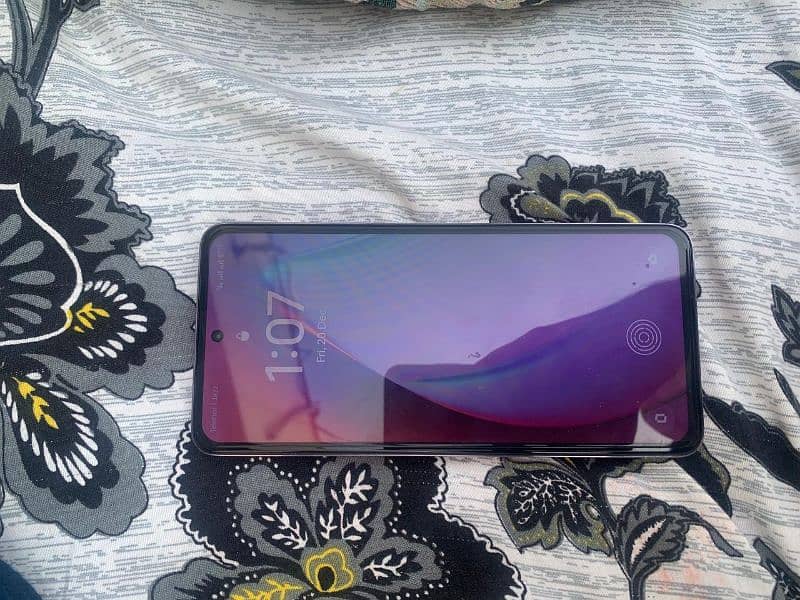 Oppo Reno 12F With 6 Munth Warranty. . 3