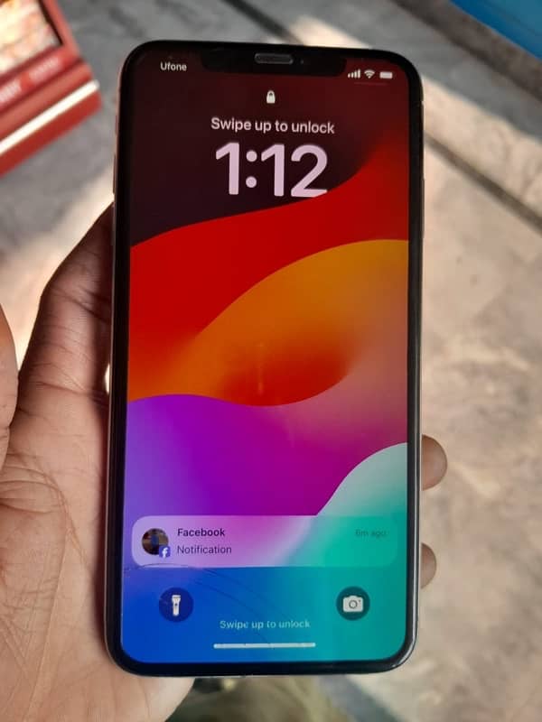 I phone xs max 256 exchange I phone 11 1