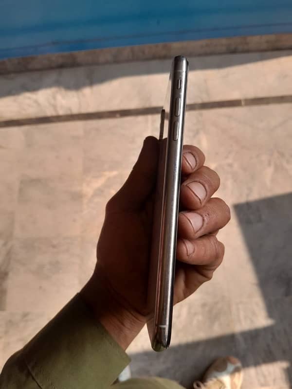 I phone xs max 256 exchange I phone 11 7