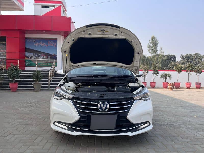 Changan Alsvin 2022 Lumiere 1.5 9