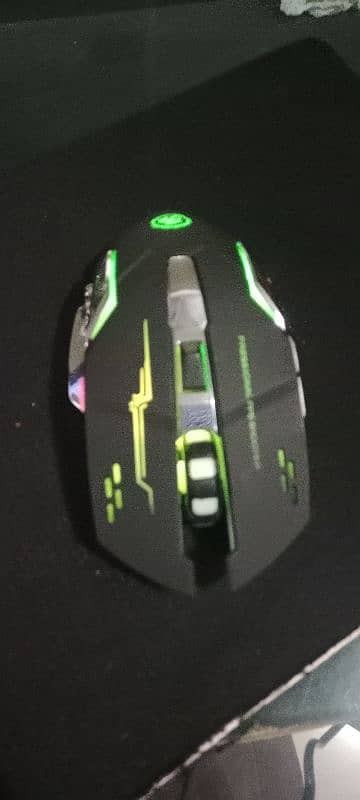 Rechargeable RGB Wireless Mouse - Gaming & Office, Silent Click 6