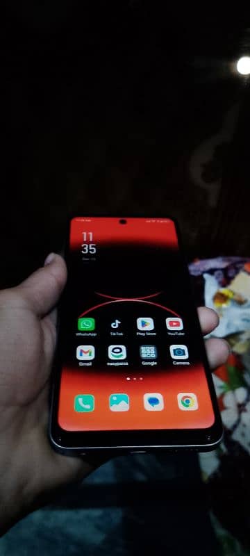 infinix smart 8 box charger Sath hai 10/9 condition 1