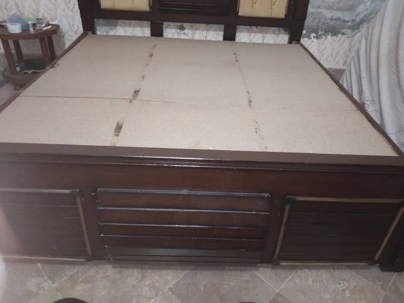 full size double bed 1