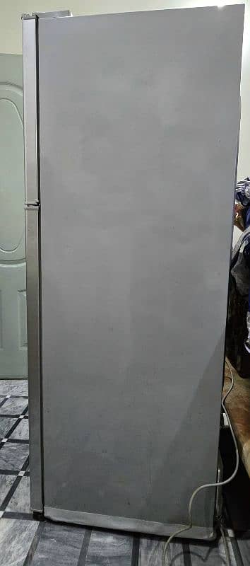 Hitachi Fridge for sale. 1