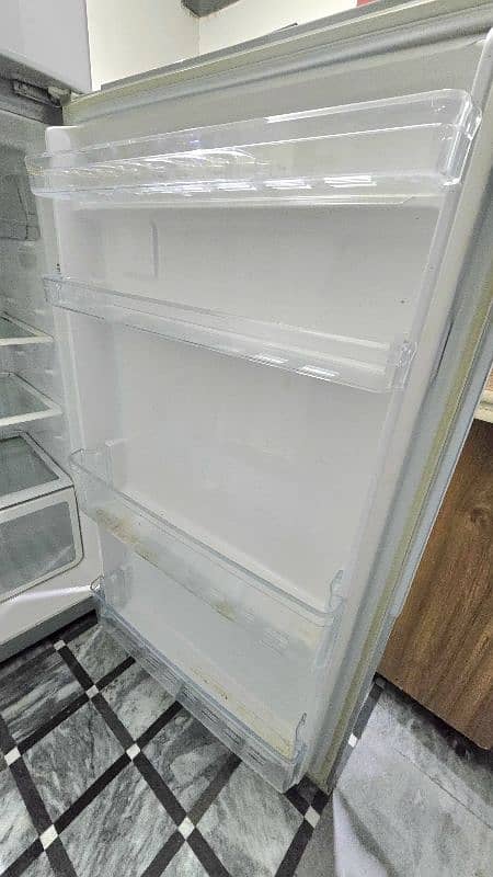 Hitachi Fridge for sale. 5