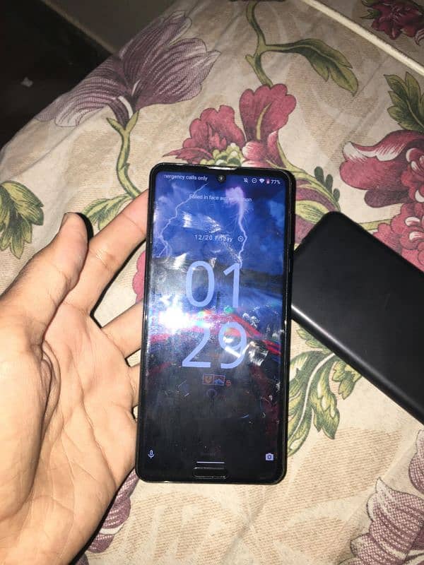 Aquos R5G 1