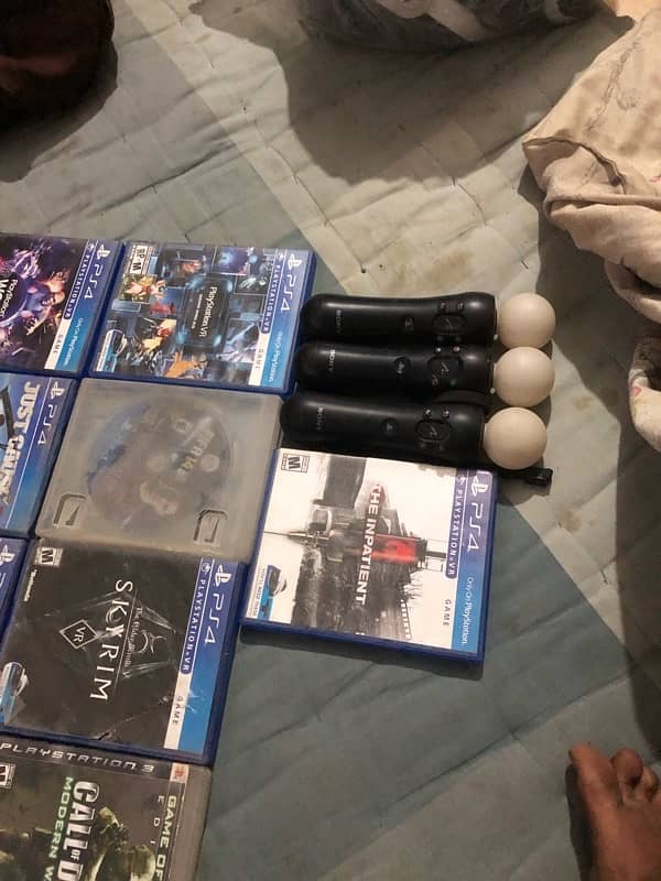 ps move controllers and cds for sale 1