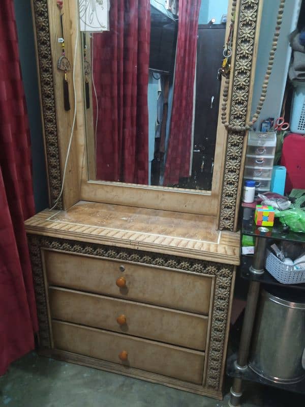 bed and dressing table for sale 0