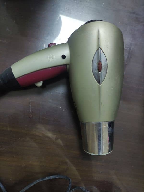 Hair Dryer (Moulinex) 1