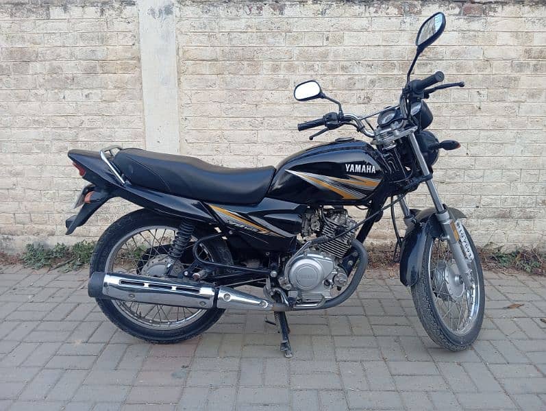 Yamaha YB 125Z FOR URGENT SALE 0